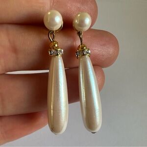 Elegant Pearl Drop Earrings